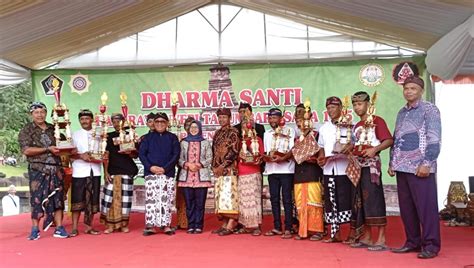 Bupati Blitar Hadiri Perayaan Dharma Santi Hari Raya Nyepi Tahun Baru