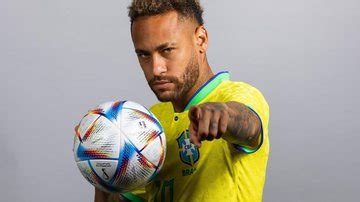 S Sia De Neymar Vai Ao Catar Para O Jogo Do Brasil E Confunde F S Do