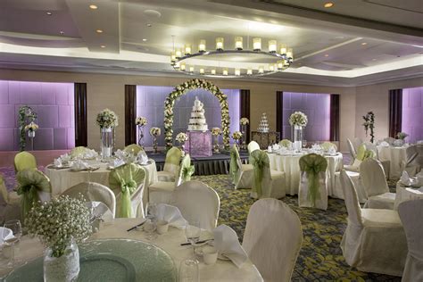 Carlton Hotel Singapore - SingaporeBrides