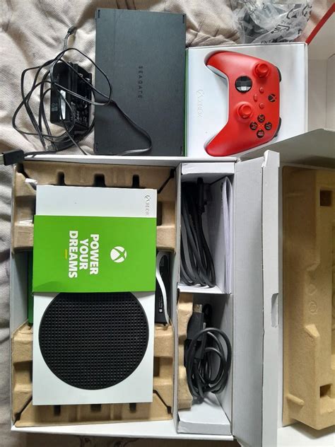 Xbox Series S Bundle Boxed In Bs13 Bristol Für £ 17500 Zum Verkauf