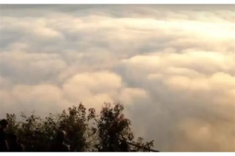 Panorama Wisata Gunung Luhur Negeri Di Atas Awan Surga Tersembunyi Di