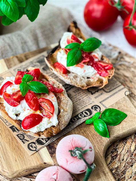 Bruschetta Burrata Met Bevroren Tomaat CookingQueens