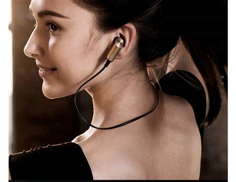 Huawei Unveils Worlds First Hi Fi Stereo Bluetooth Headset Featuring 4g Of Local Mp3 Storage