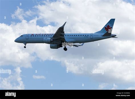 Air Canada Embraer E 175 Landing At Pearson Airport Stock Photo Alamy