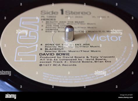 David Bowie Vinyl Lp Record Heroes Stock Photo Alamy