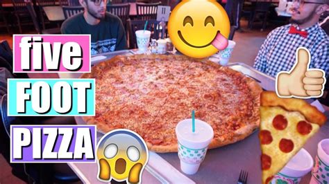 We Ate A 5 Foot Pizza VLOGMAS DAY 10 YouTube