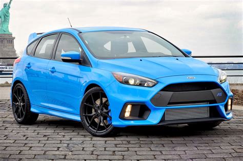 2017 Ford Focus Rs Hatchback Pricing For Sale Edmunds