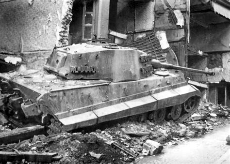 Mark VI 2 King Tiger 105 Schwere SS Panzer Abteilung 501 Stavelot