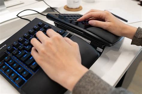 The 3 Best Ergonomic Keyboard For 2023 Reviews By Wirecutter