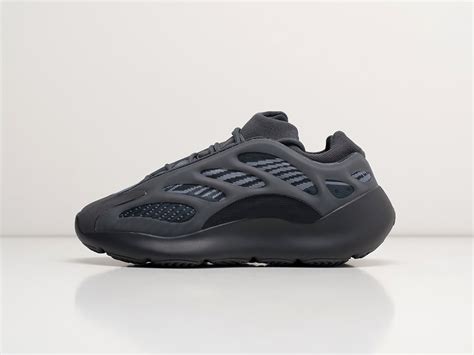 Кроссовки Adidas Yeezy Boost 700 V3 цвет Синий