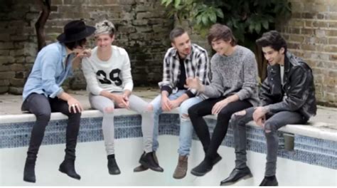 Daydream Stars: One Direction: Behind the Scenes of 'Four' Album Photo Shoot