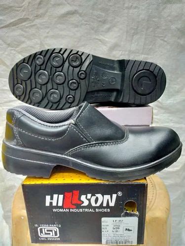 Buff Leather Hillson Lf Women Industrial Safety Shoes At Rs