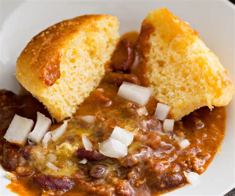 Chili & Cornbread - TEXICUREAN