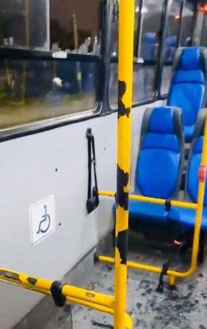 Atacaron A Piedrazos Un Colectivo De La L Nea En La Zona Sur De Rosario