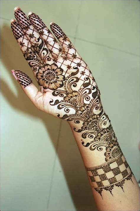 42 New Arabic Mehndi Designs For Every Occasion 42 Fashionglint