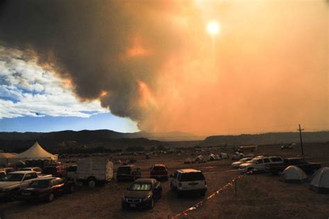 Photos: Northern Colorado fire rages on | CNN