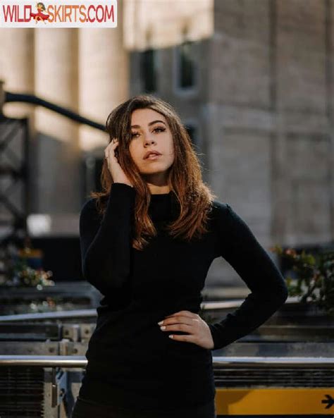 Lanzi X Lanzi X Lanzi Nude OnlyFans Snapchat Instagram Leaked Photo