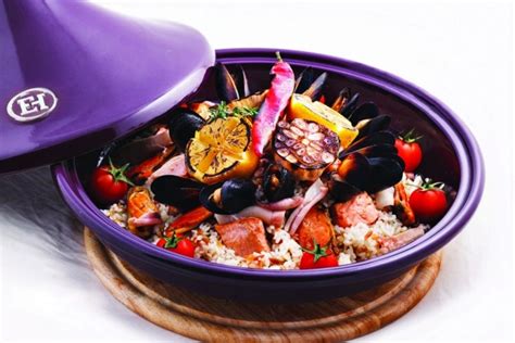 Тажин Emile Henry II поколение красный 27 см 2 л купить в интернет ...