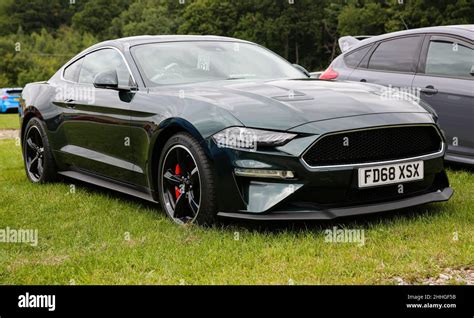 A green Ford Mustang Bullitt Stock Photo - Alamy