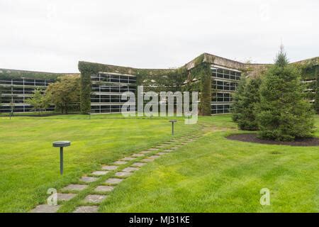 Cummins headquarters in Columbus Indiana Stock Photo - Alamy