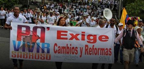 Marchas Del 9 De Abril Por Hundimiento De La Reforma A La Salud