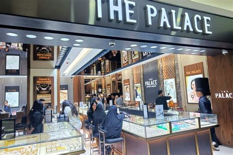 Lengkap Terbuka Dan Nyaman The Palace Jeweler Buka Kembali Gerai Di