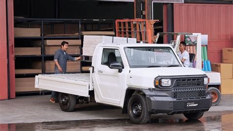 2024 Toyota Hilux Champ Pickup Unveiled - PakWheels Blog