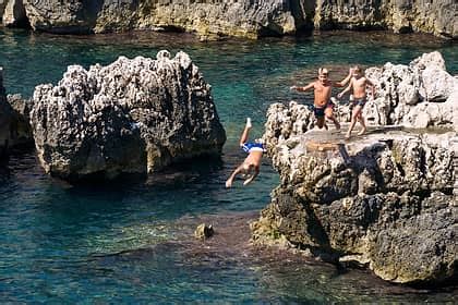 Beaches on Capri - Itinerari - Island of Capri