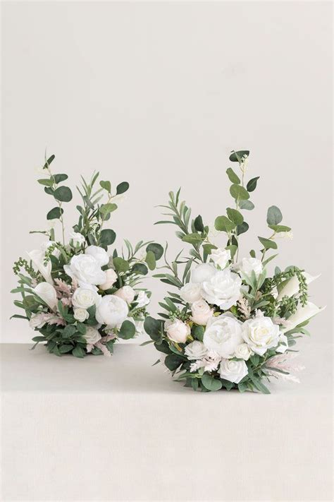 Altar Decor Free-Standing Flowers in White & Sage