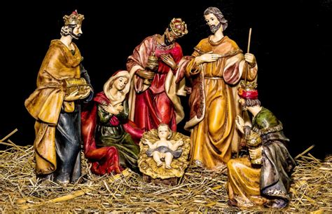 images hay monument statue advent christmas decoration