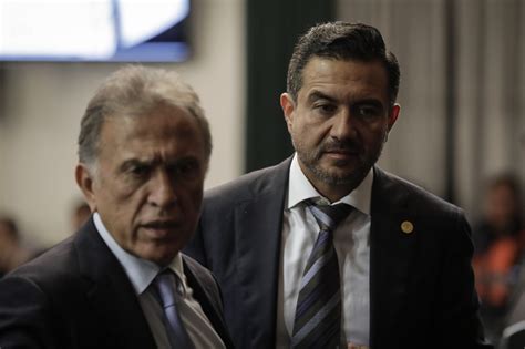 El PAN expulsa a Miguel Ángel Yunes Linares y a su hijo Yunes Márquez