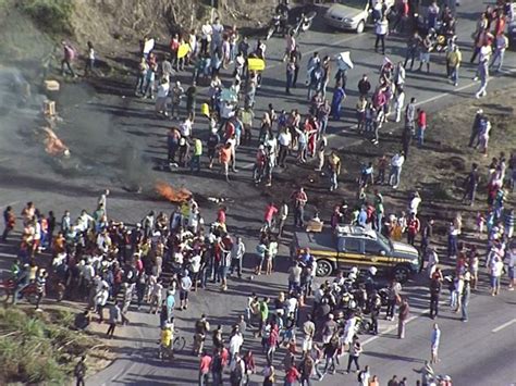 G1 Manifestantes Fecham Br 040 Em Ribeirão Das Neves Na Grande Bh