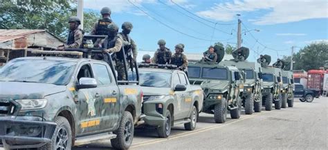 Comandante General Del Ej Rcito Supervisa Tropas En La Zona Fronteriza