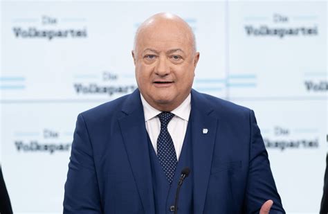 Mediafax 6 01 2025 Noul lider de centru dreapta din Austria anunţă