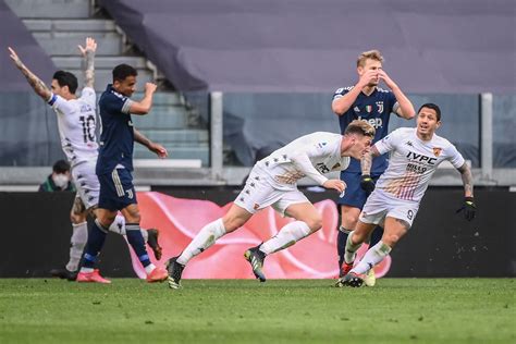 Juve Benevento Le Immagini Del Match Foto Sportmediaset