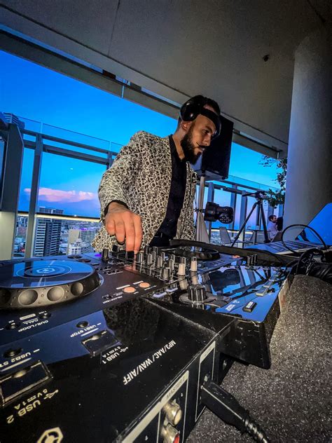 DJ Sergio – Best DJ Hire