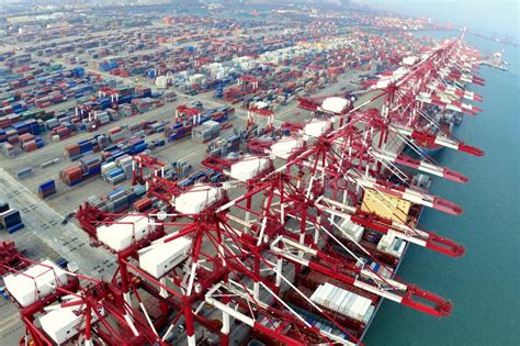 China Qingdao Port Container Terminal Editorial Stock Photo - Image of ...