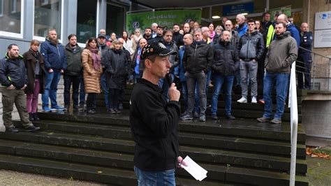 Tarifstreit Polizei In Iserlohn Gibt Sich K Mpferisch