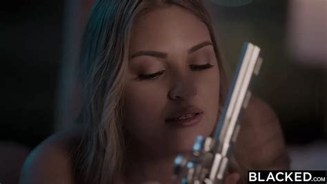 Bodyguard Porn Videos Xhamster