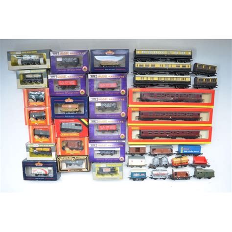 Collection Of Mostly Boxed OO Gauge Railway Wagons And Passenger