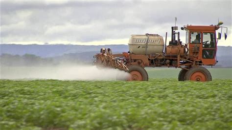 Governo Aprova Registro De Mais Agrot Xicos Totalizando No Ano