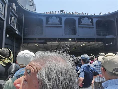 和歌山港で「護衛艦いずも」一般公開 ノリの地元探索日記時々ﾃﾞｼﾞｶﾒ侍ﾉﾘの進！ 楽天ブログ