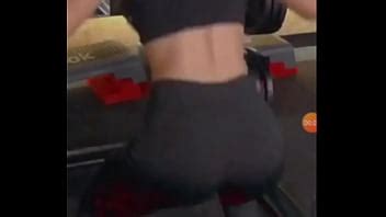 Mina Novinha Treinando Na Academia XVIDEOS