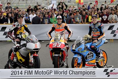 Gp Valencia Motogp El Rufea Team Copa La Foto De Los Campeones