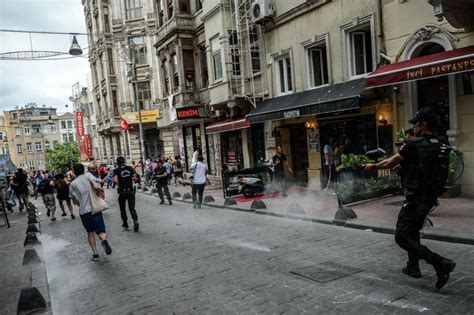 Turkish Police Fire Tear Gas To Disperse Gay Pride Activists Huffpost