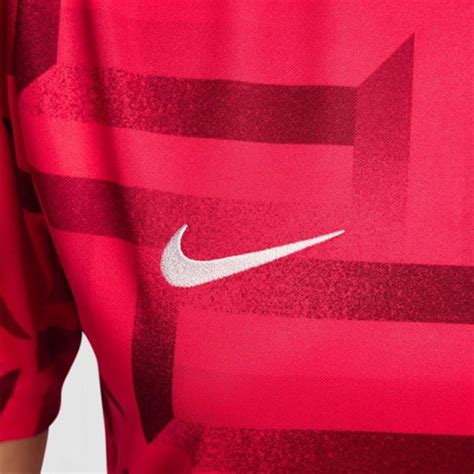 Nike England Academy Pro Pre Match Shirt 2024 Adults International