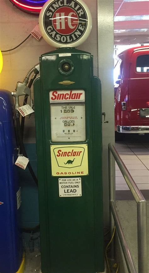 Restored Bennett Model 546 1930s Gas Pump W Sinclair Gasoline Theme