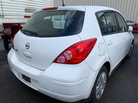 R 2011 Nissan Versa 4dr Hatchback White Vin 3n1bc1cp6bl467270 Able Auctions