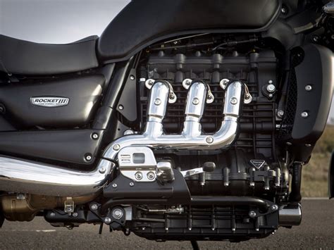 2015 Triumph Rocket Iii Roadster Gallery Top Speed