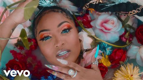 Video Shenseea X Rvssian Youre The One I Love 12 10 2021